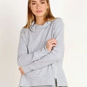 Varley Side Zip Cowl Neck Sweatshirt w/ Thumb Holes size XS Grey